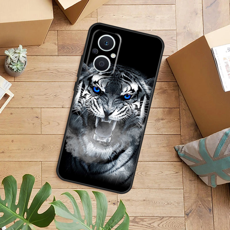Etui z motywem zwierząt: lew,  – Oppo Reno 12 recenzja i cena